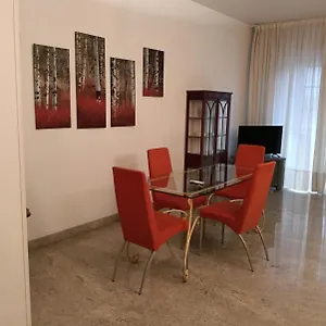 Pane & Pomodoro Roomy Flat Bari
